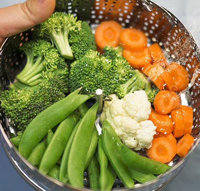 Come cuocere le verdure: ecco una serie di consigli scientifici